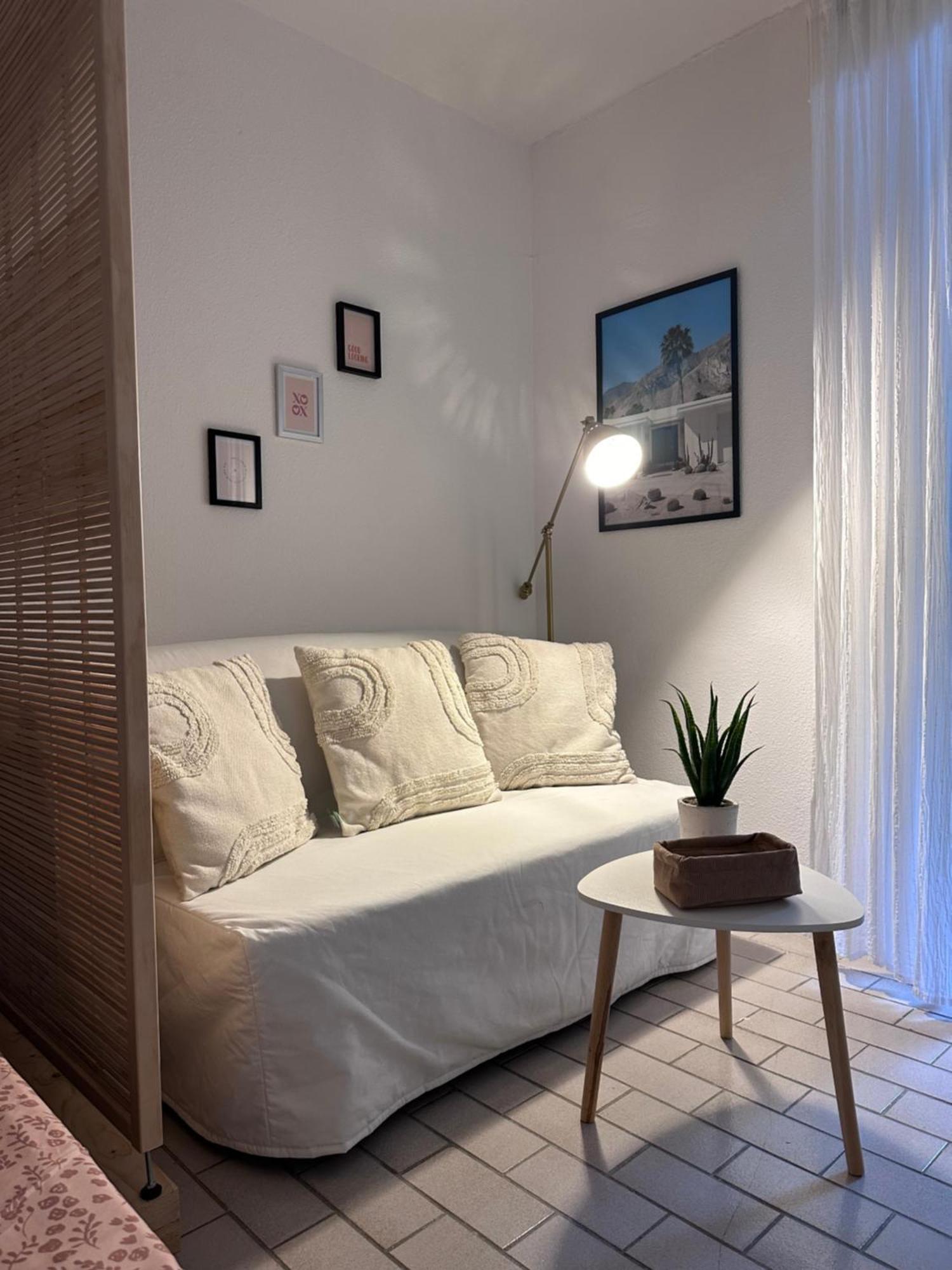 Studio Sur Le Port De Hyeres - A 2Min Des Plages, Clim & Balcon Dış mekan fotoğraf